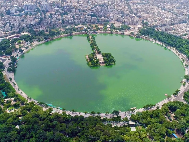 Kankaria-Lake