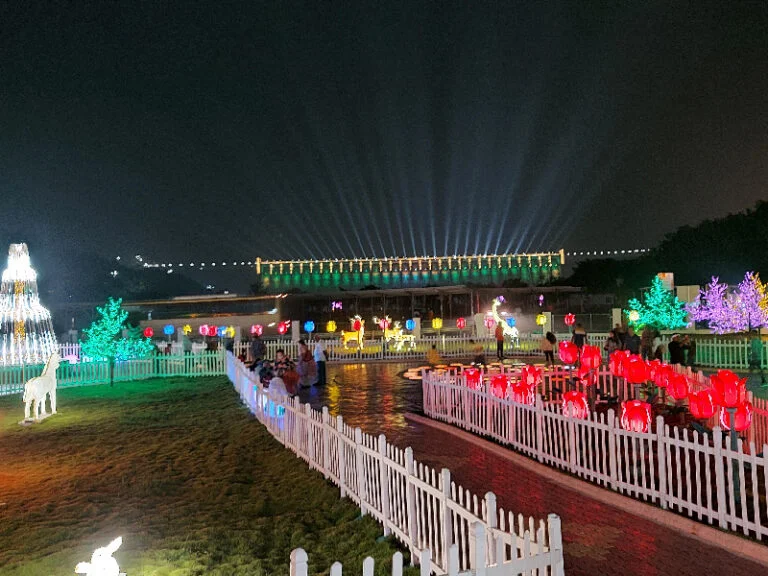 STATUE-OF-UNITY-GARDEN