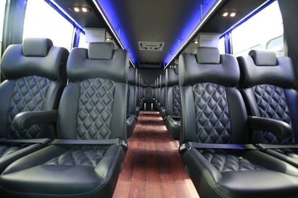 Luxury Bus Rental in Ahmedabad