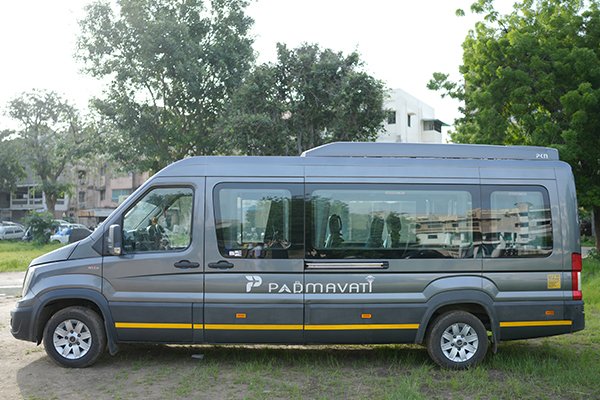 Urbania Hire
